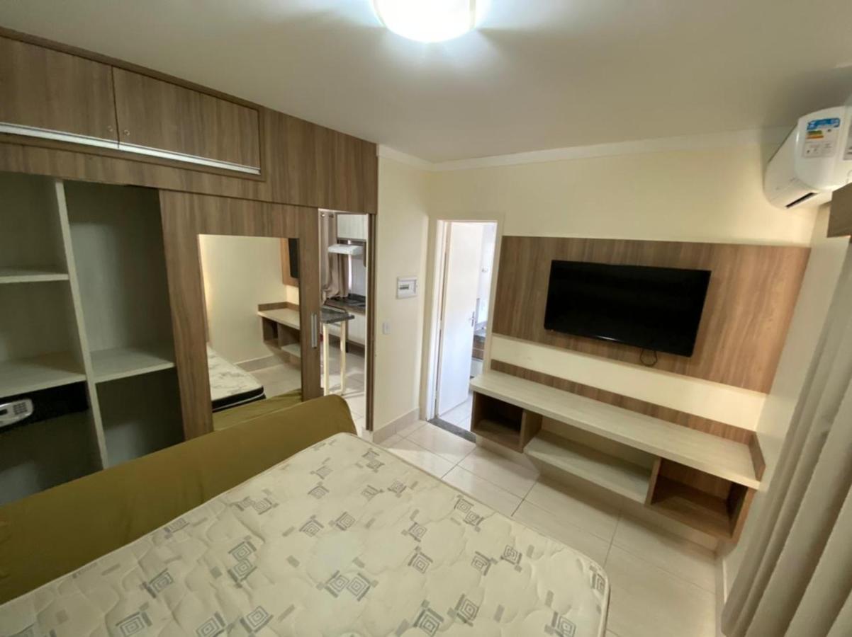 Lacqua Diroma V Apt Localizado Proximo A Portariaparque Aquatico Completo Nao Dispomos De Roupa De Cama E Banho 카우다스노바스 외부 사진